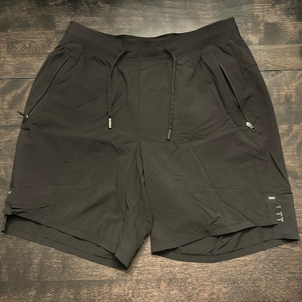 Lululemon licensed to train short, 7” inch inseam, linerless black